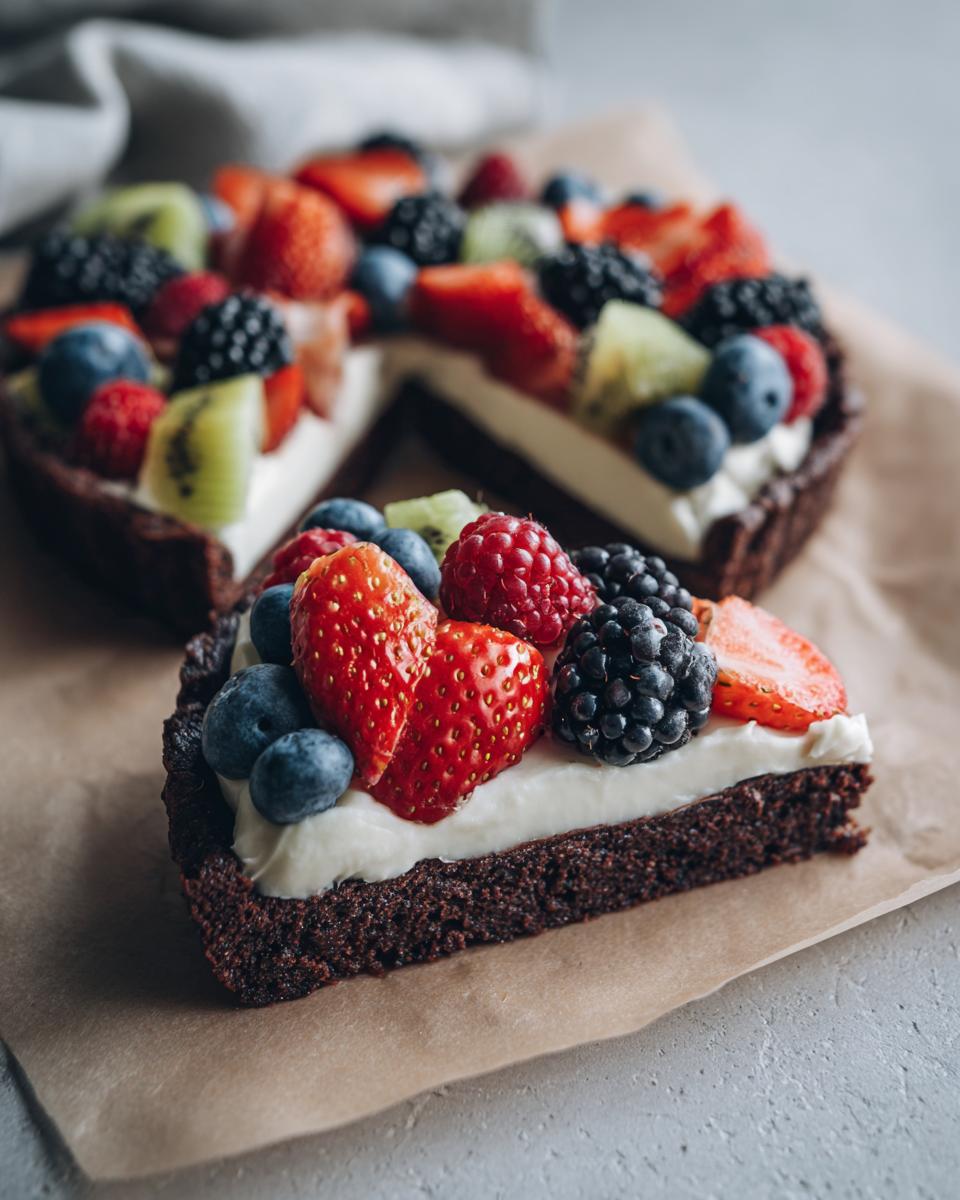 Amazing Brownie Fruit Pizza: 1 Joyful Treat 6 Brownie Fruit Pizza - detail 2